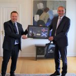 Volodymyr Levykin with the president of Iceland, Guðni Th. Jóhannesson