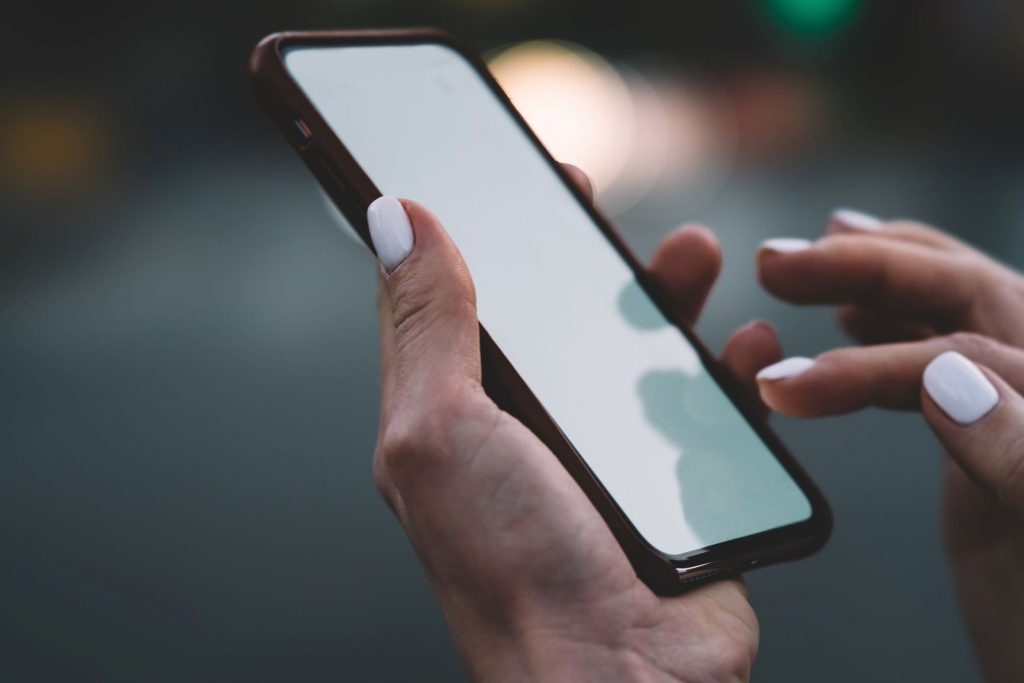 mobile apps in satellite technologies